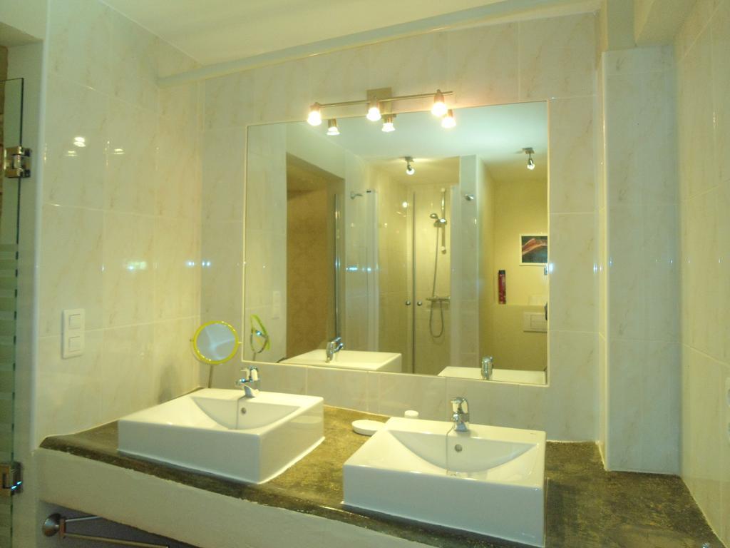 B&B Lasnavillasmm 蒙特弗里奥 外观 照片